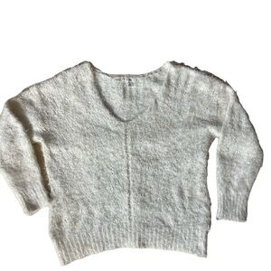 Women’s BP Cozy and so soft White Sweater size L